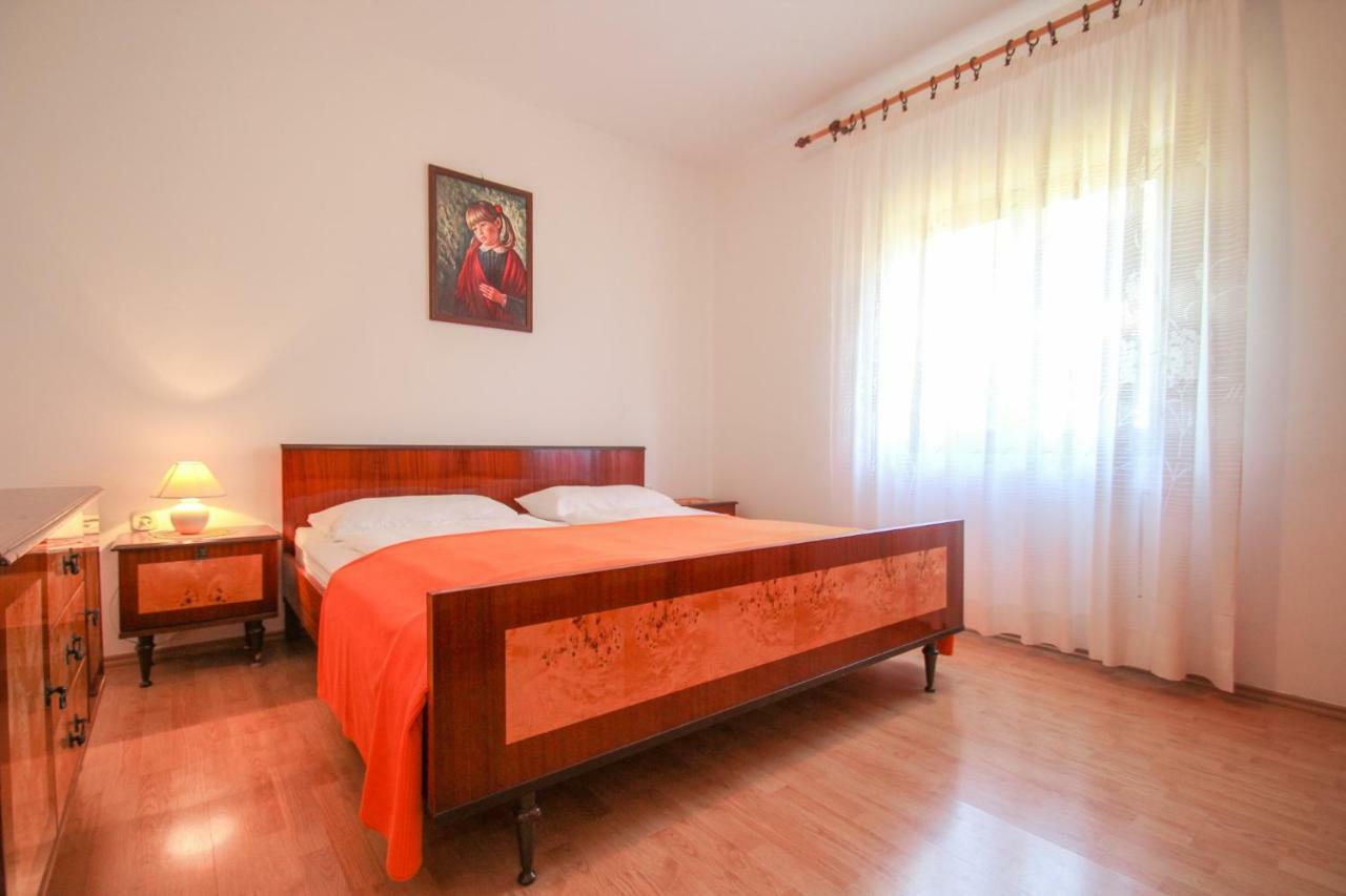Alenka Orange Apartman Novigrad Istria Kültér fotó
