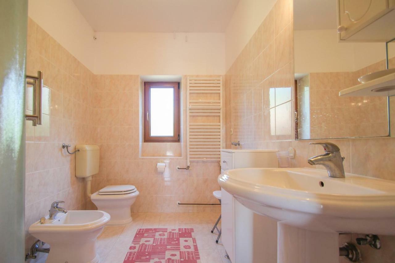 Alenka Orange Apartman Novigrad Istria Kültér fotó