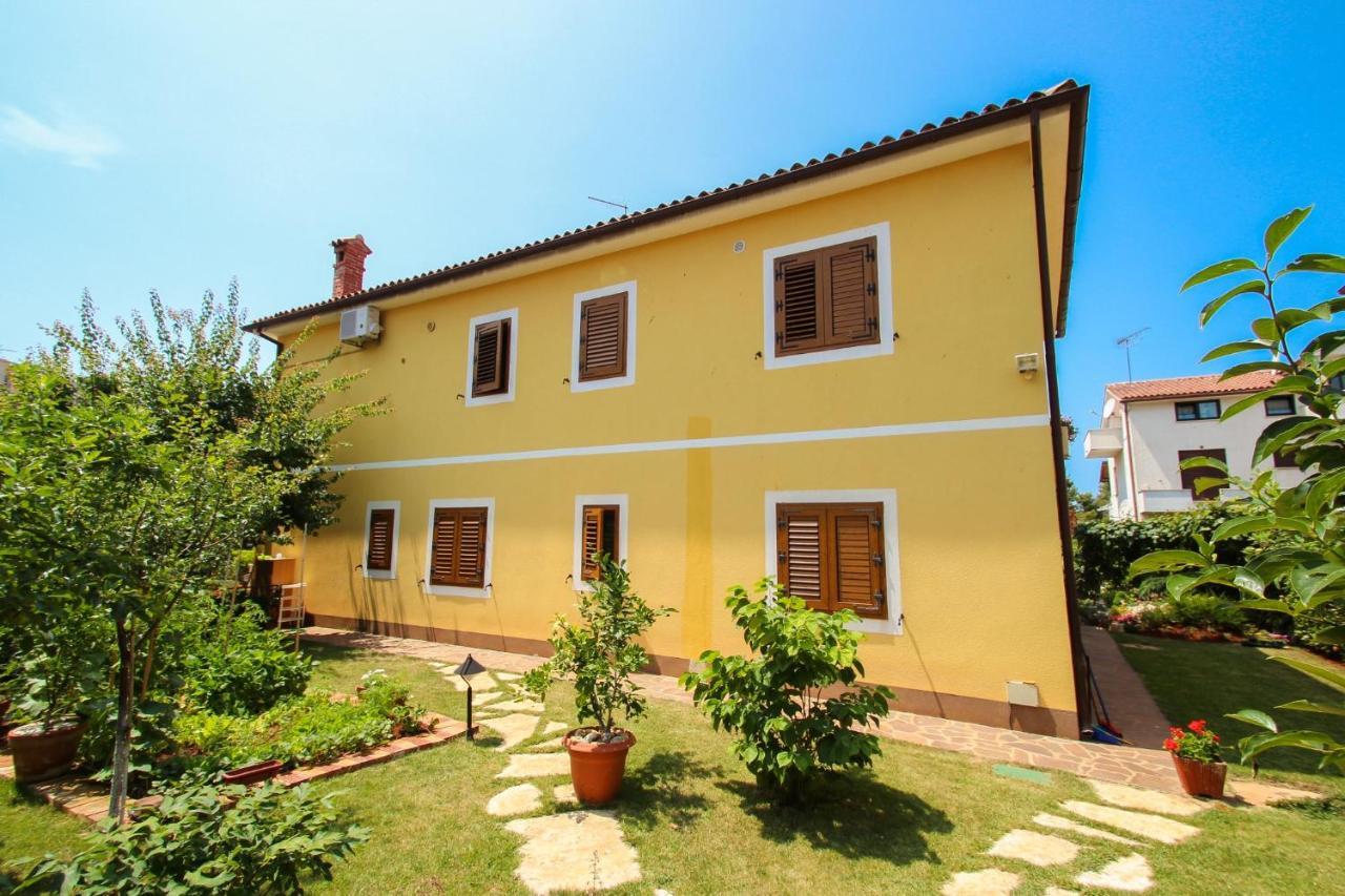 Alenka Orange Apartman Novigrad Istria Kültér fotó
